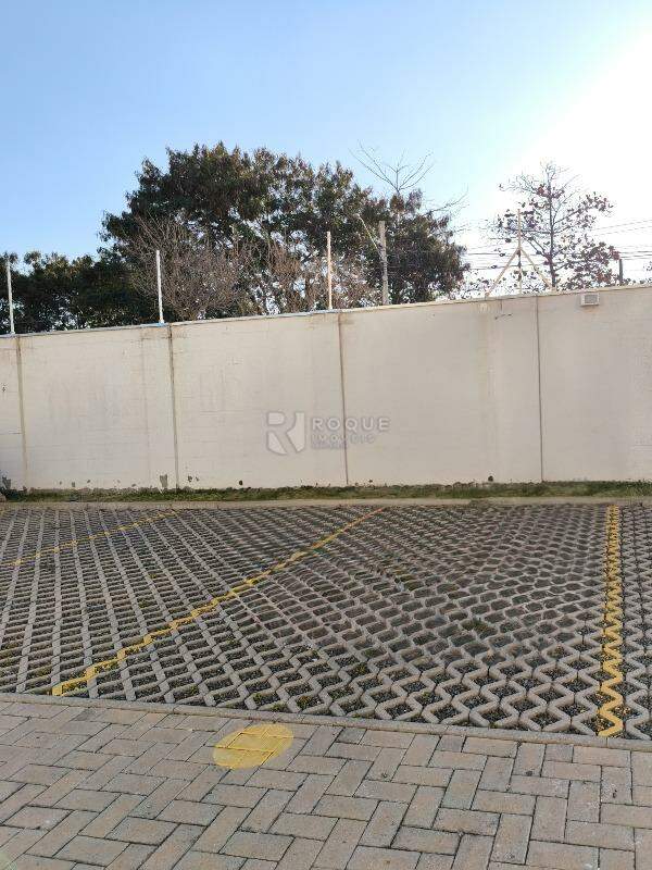 Apartamento à venda no bairro Jardim Residencial Victório Lucato: VAGA DE ESTACIONAMENTO