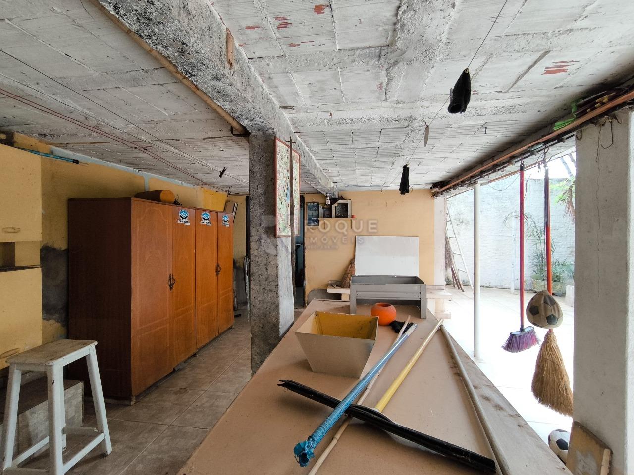 Casa Residencial à venda no bairro Vila Queiroz: RANCHO