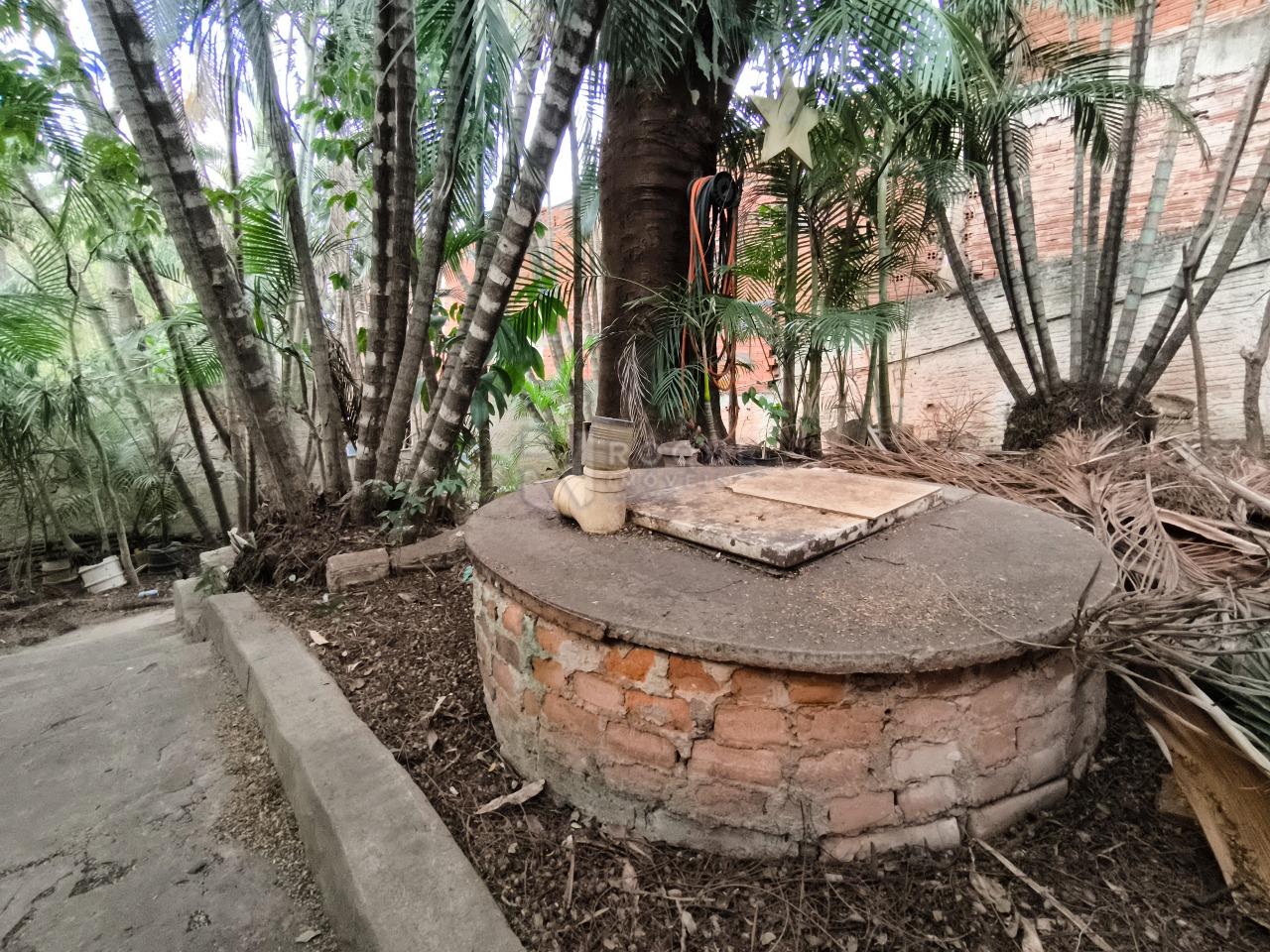 Casa Residencial à venda no bairro Vila Queiroz: POÇO CAIPIRA