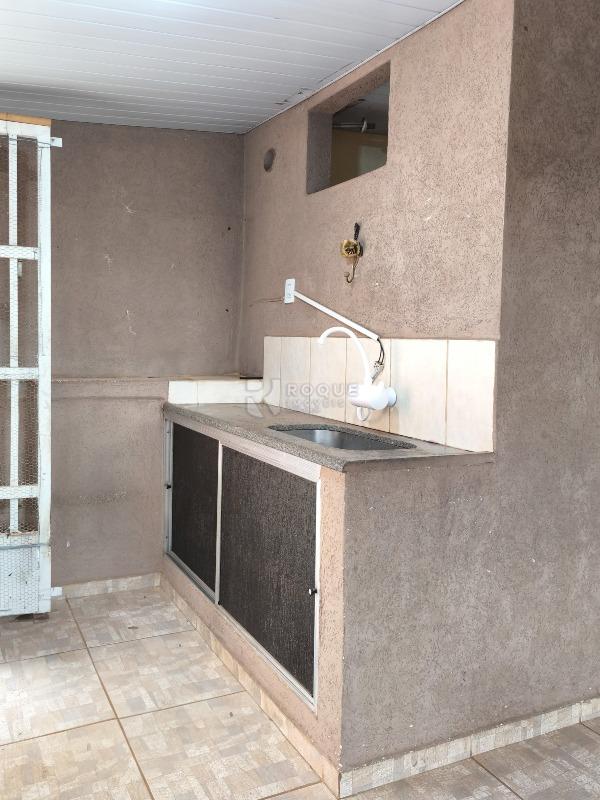 Casa Residencial à venda no bairro Vila Queiroz: LAVATÓRIO