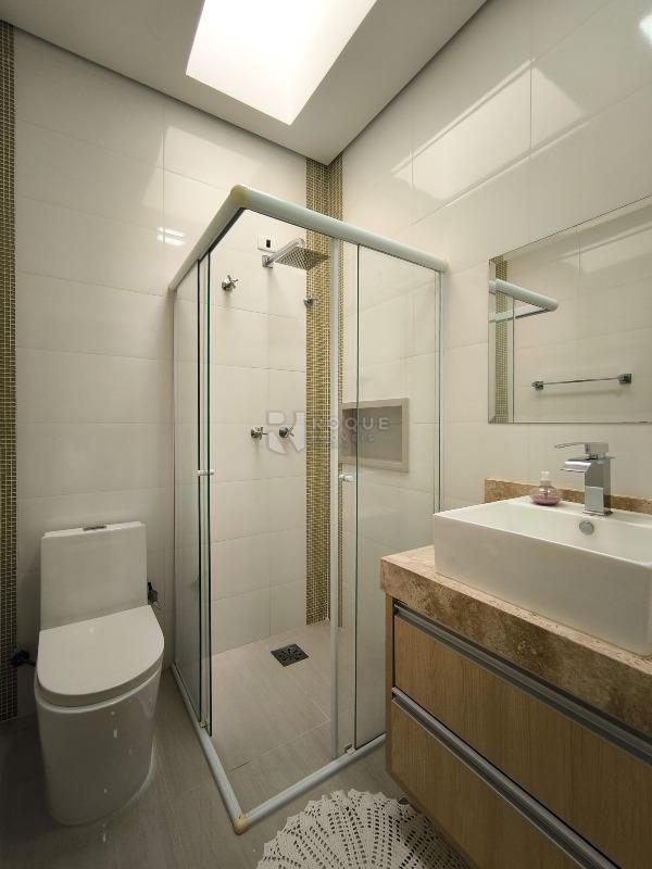 Casa em condomínio à venda no bairro Parque Residencial Roland: WC SUÍTE 3