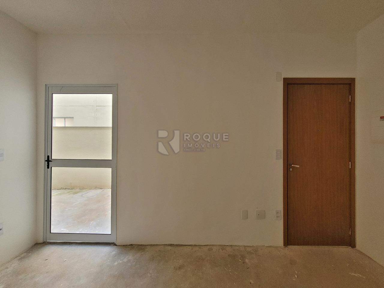 Apartamento à venda no bairro Jardim Campo Belo: Sala