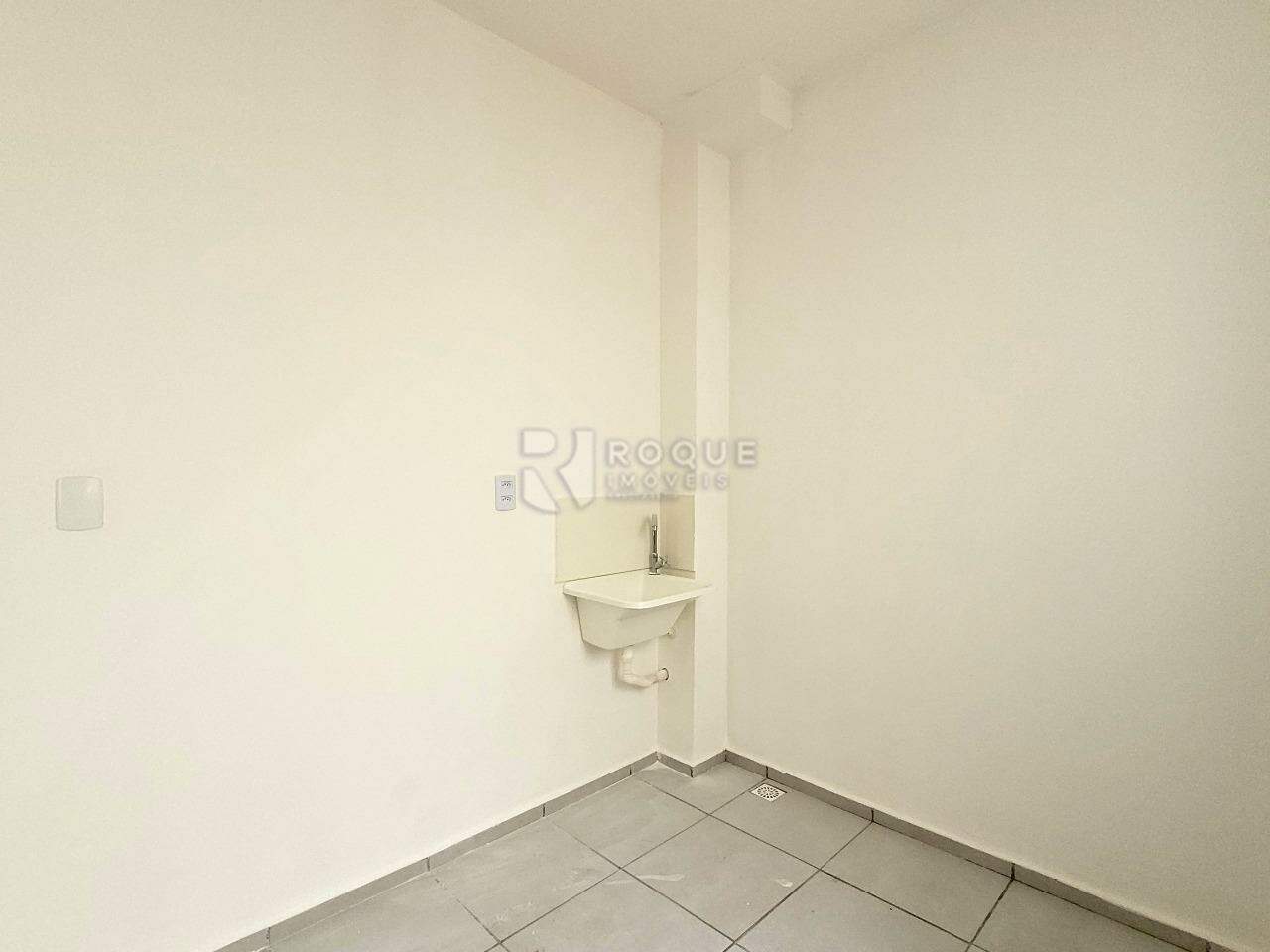 Apartamento à venda no bairro Jardim Campo Belo: Área de serviço