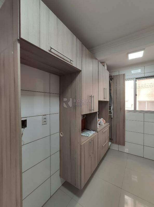Apartamento para aluguel no bairro Jardim Residencial Recanto Alvorada: Cozinha