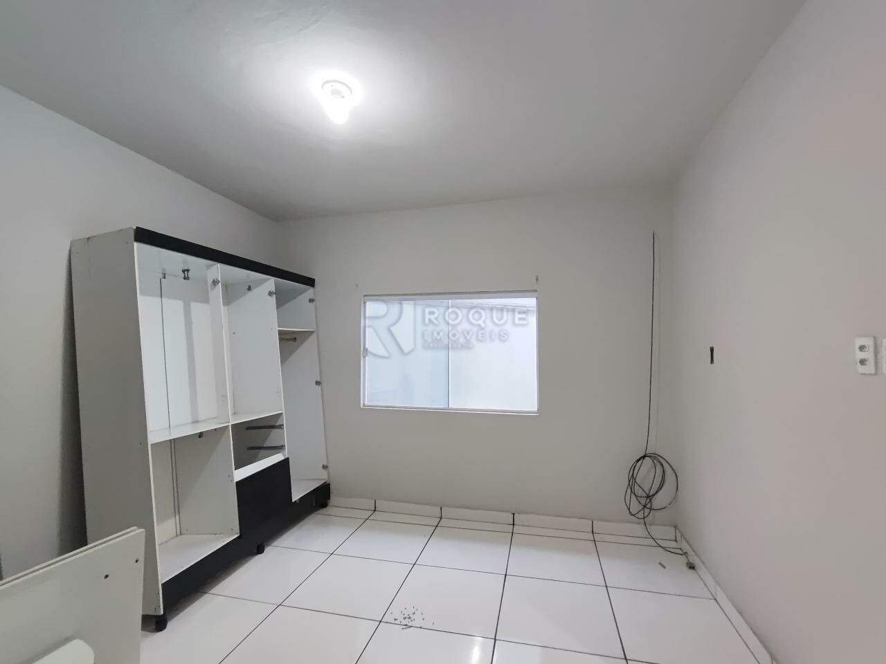 Casa Residencial para aluguel no bairro Parque Residencial Santa Eulália: Suíte