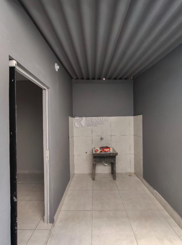 Casa Residencial para aluguel no bairro Jardim Residencial Alto do Flamboyant: Área de serviço 