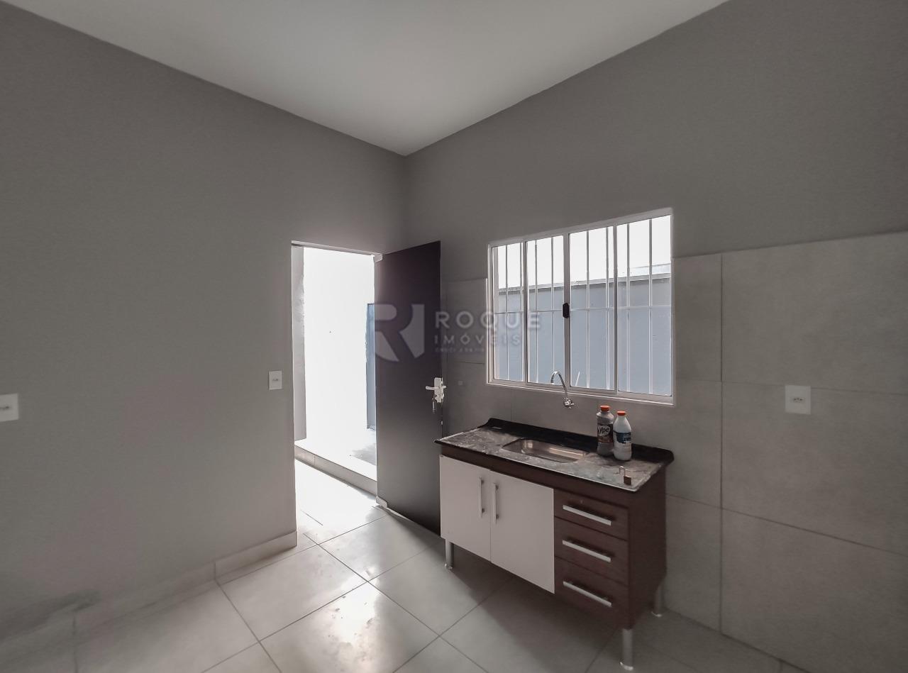 Casa Residencial para aluguel no bairro Jardim Residencial Alto do Flamboyant: Cozinha 