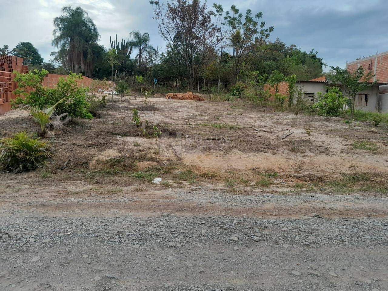 Chácara à venda no bairro Bairro dos Pires: 