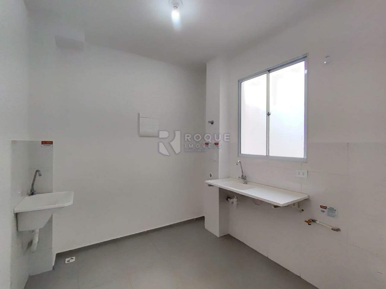 Apartamento para aluguel no bairro Fazenda Duas Barras: Cozinha/ Lavanderia
