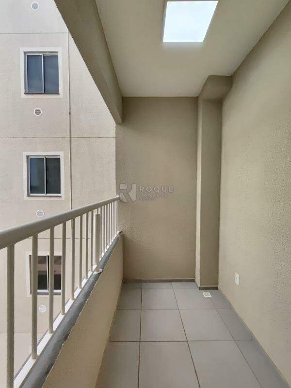 Apartamento para aluguel no bairro Fazenda Duas Barras: Varanda