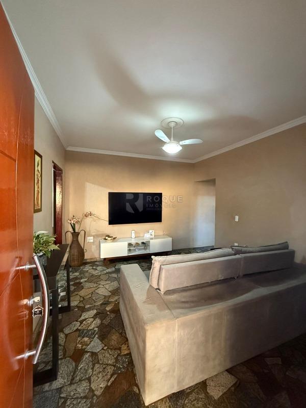 Casa Residencial à venda no bairro Jardim Elite: 