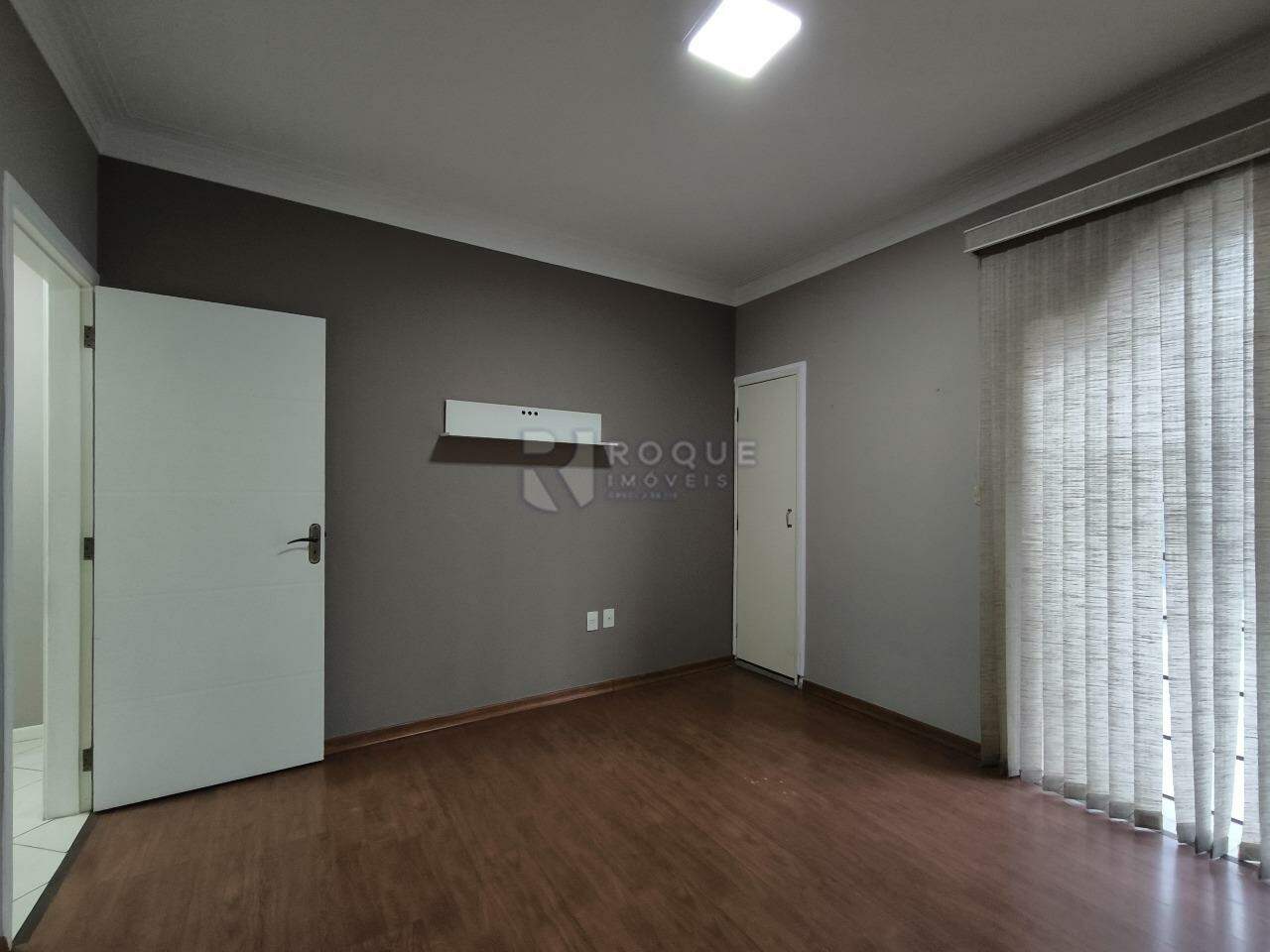 Casa Comercial à venda no bairro Jardim Piratininga: DORMITÓRIO