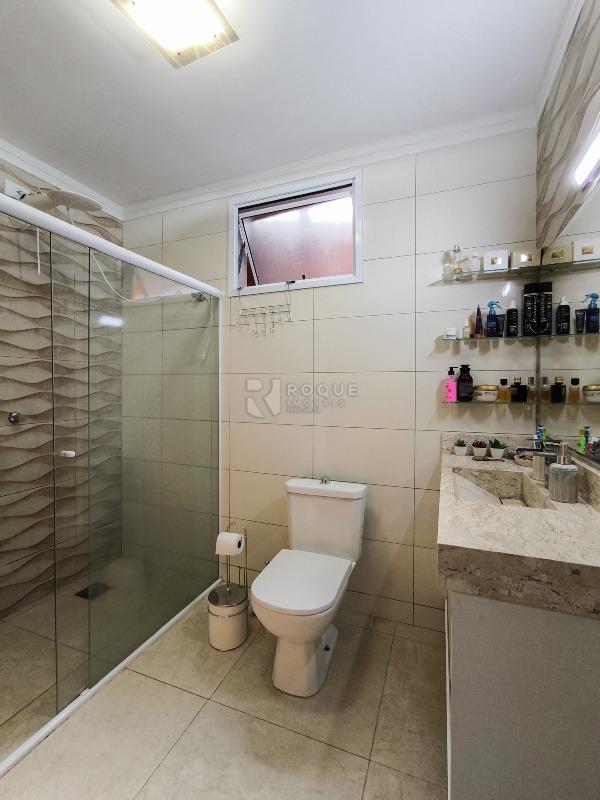 Casa em condomínio à venda no bairro Residencial Itamaracá: WC SUÍTE