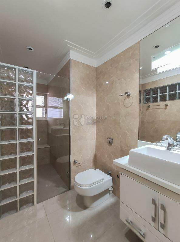 Apartamento à venda no bairro Centro: WC social 