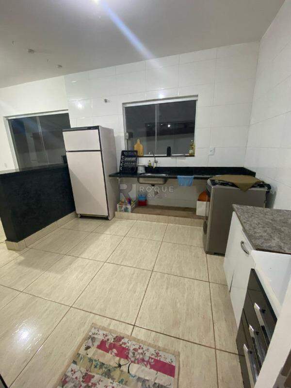 Chácara à venda no bairro Graminha: Cozinha