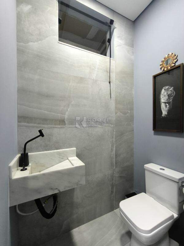 Casa Residencial à venda no bairro Residencial Colinas do Engenho I: LAVABO