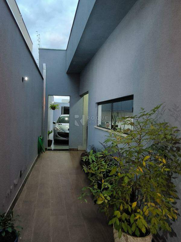 Casa Residencial à venda no bairro Residencial Colinas do Engenho I: LATERAL EXTERNA