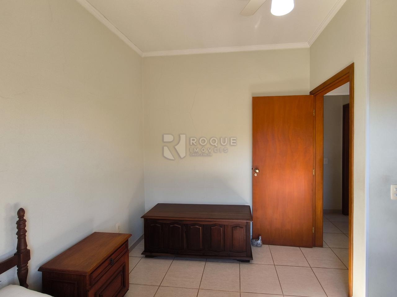 Casa Residencial à venda no bairro Jardim Barão de Souza Queiroz: DORMITÓRIO 1