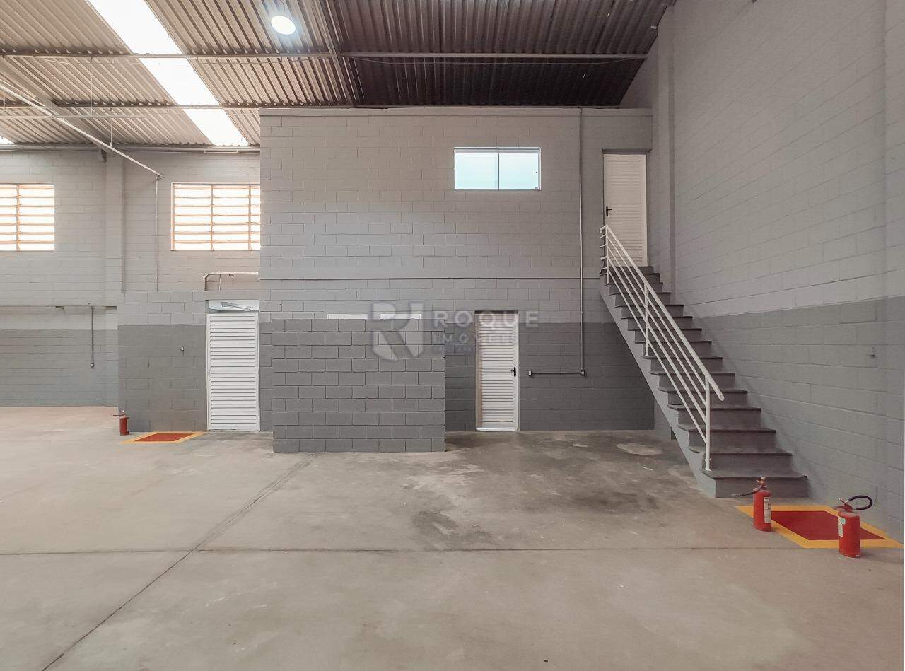 Barracão/Galpão à venda no bairro Centro Industrial de Limeira CIL: Galpão 