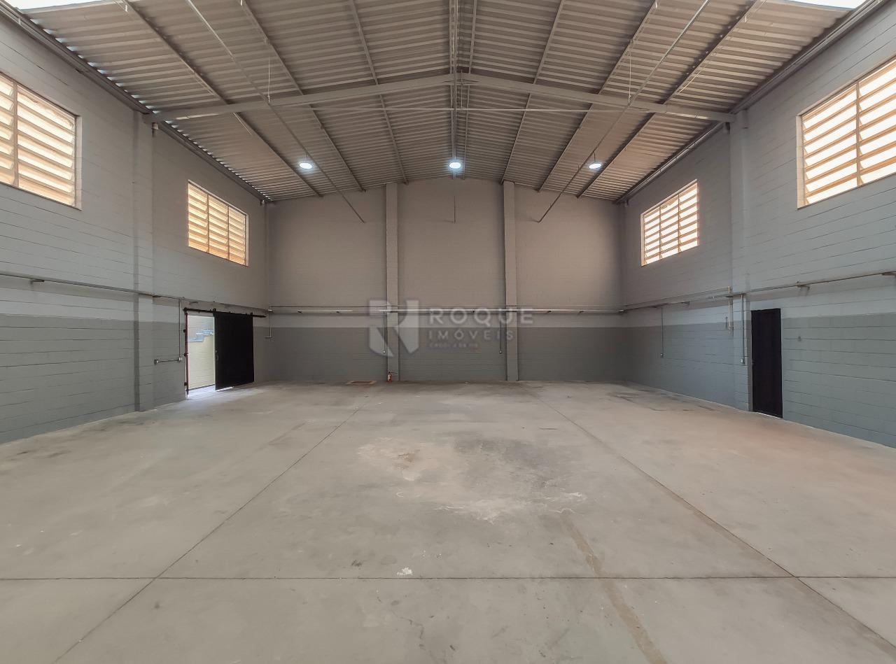 Barracão/Galpão à venda no bairro Centro Industrial de Limeira CIL: Galpão 