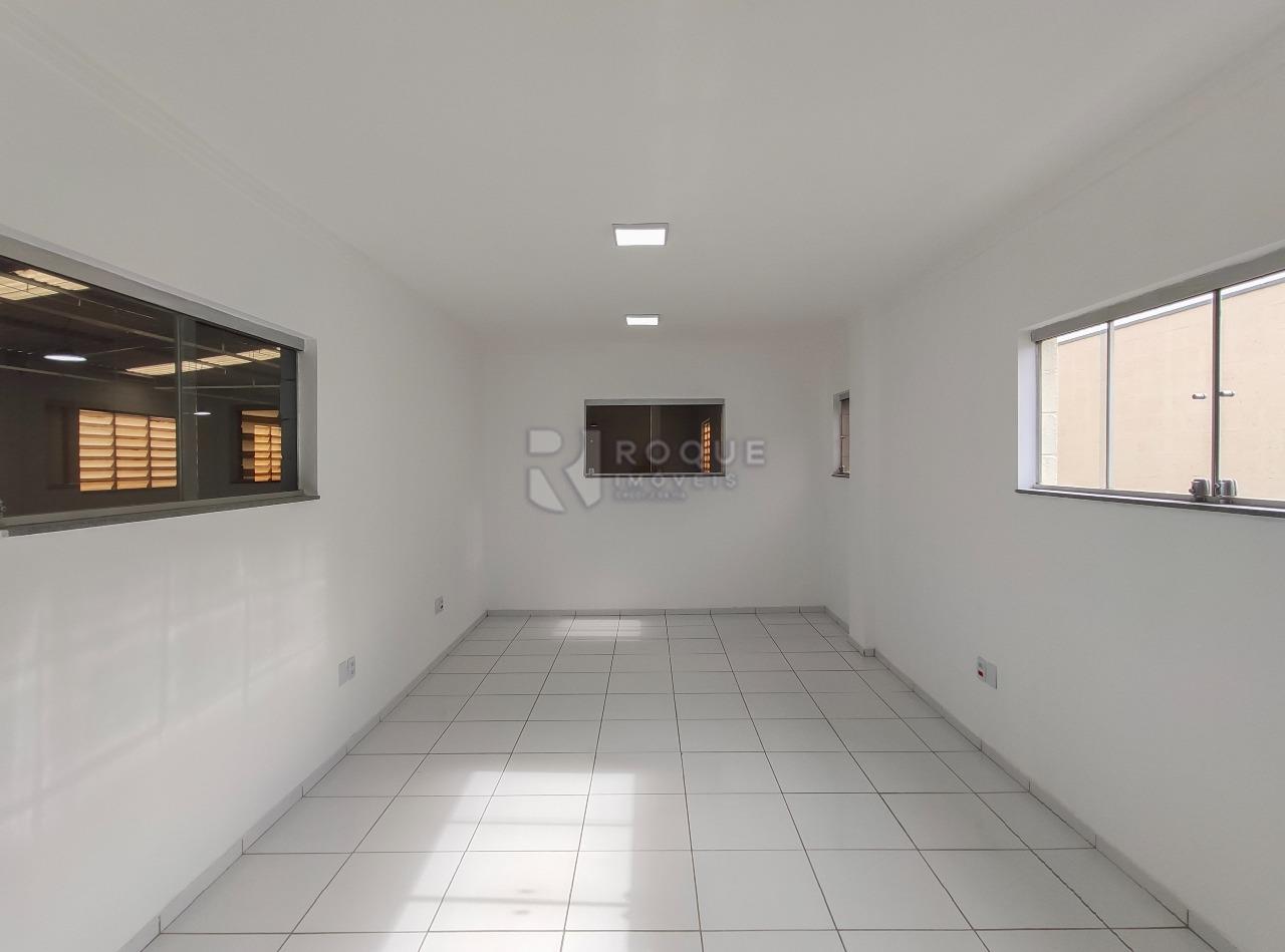 Barracão/Galpão à venda no bairro Centro Industrial de Limeira CIL: Mezanino 