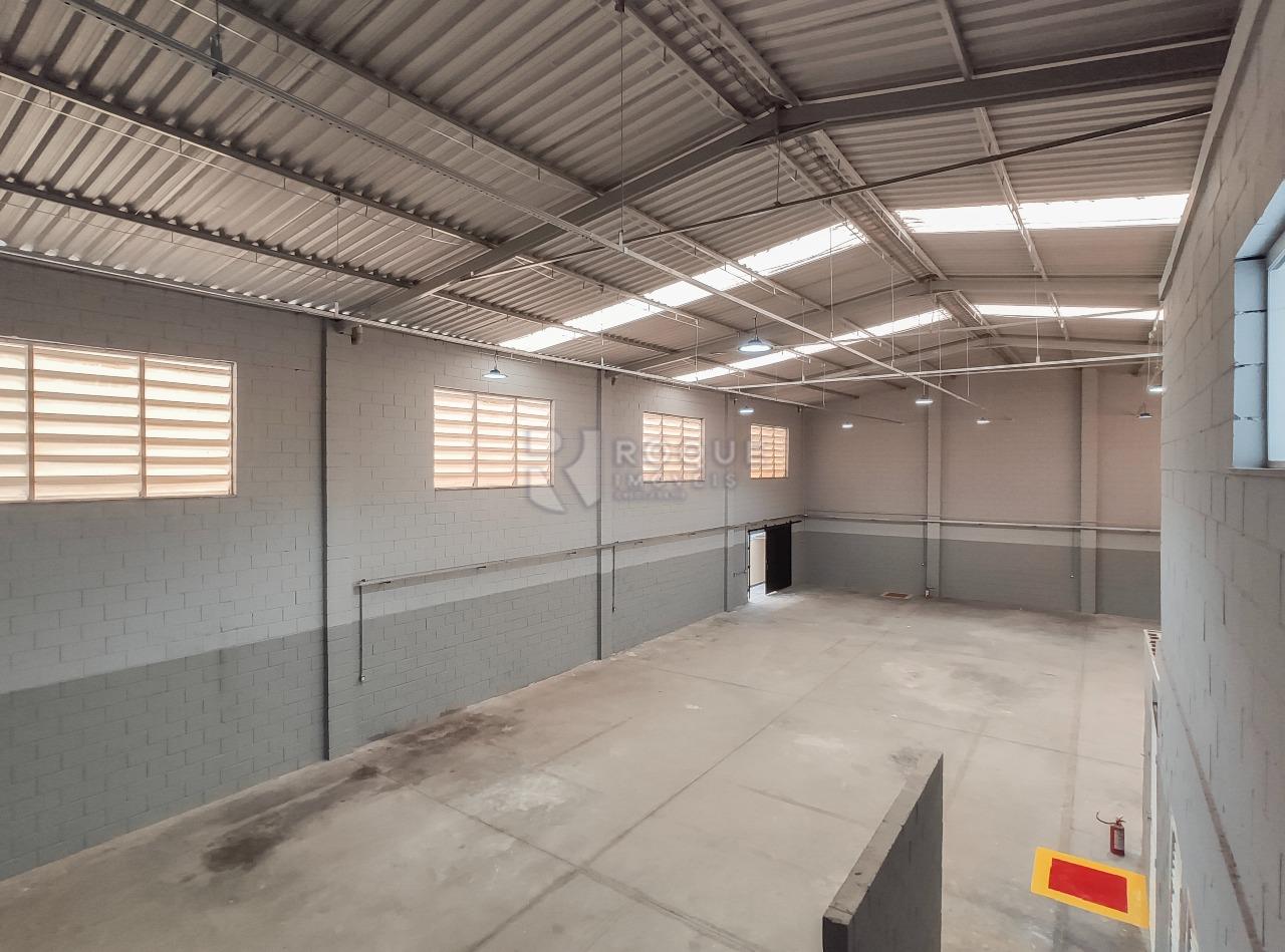 Barracão/Galpão à venda no bairro Centro Industrial de Limeira CIL: Galpão 