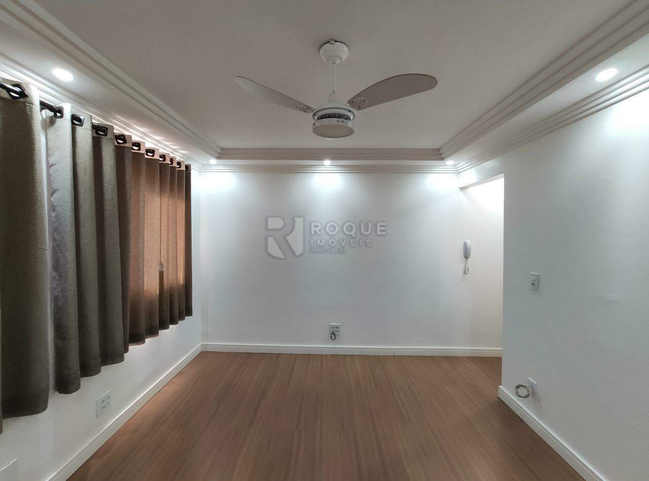 Apartamento para aluguel no bairro Itaipu: Sala 