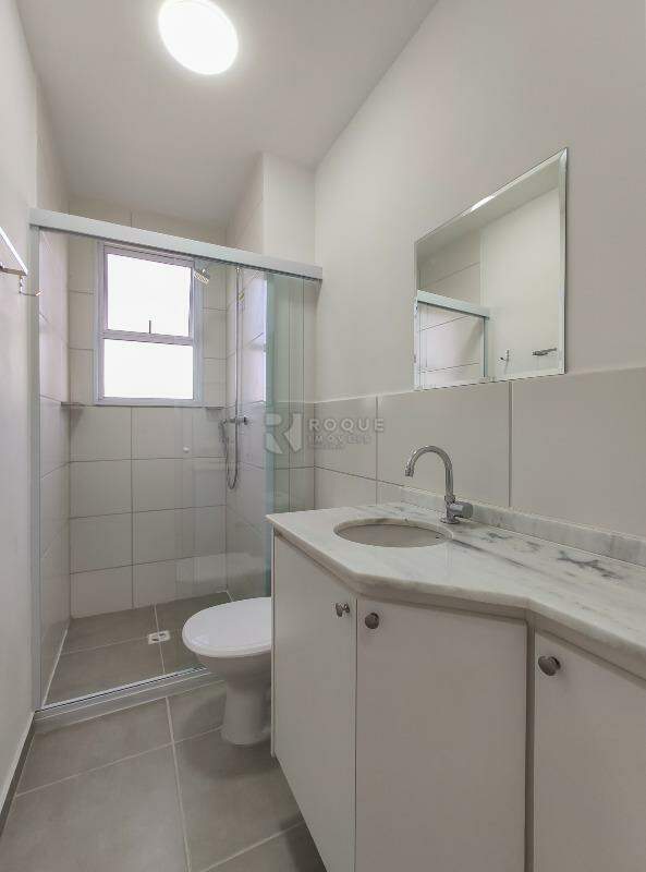 Apartamento para aluguel no bairro Jardim do Lago: WC social