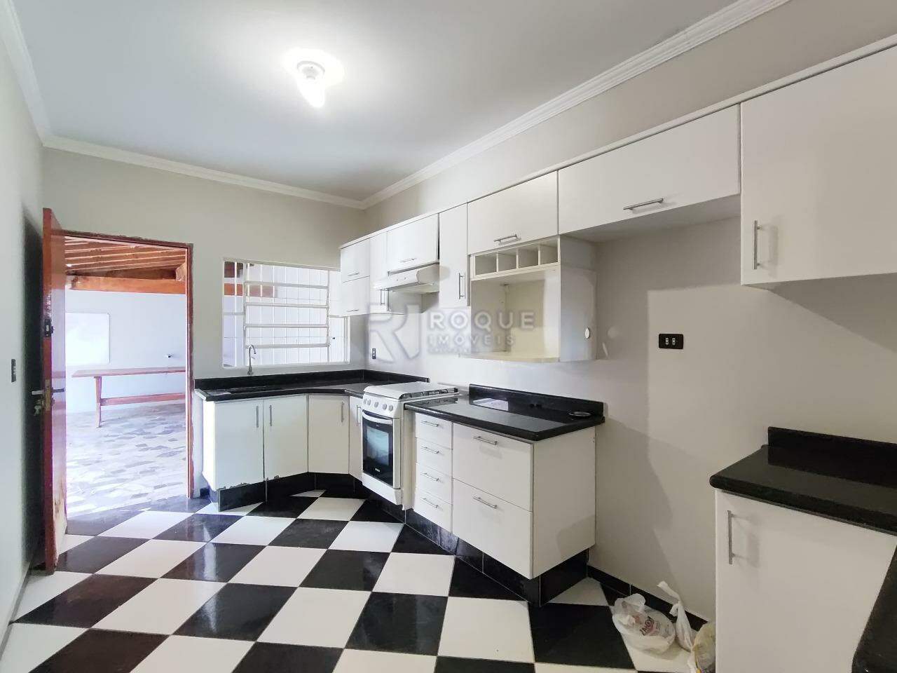 Casa Residencial para aluguel no bairro Jardim Ipanema: Cozinha