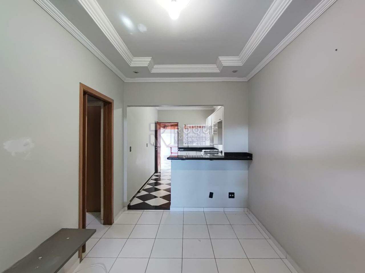 Casa Residencial para aluguel no bairro Jardim Ipanema: Sala