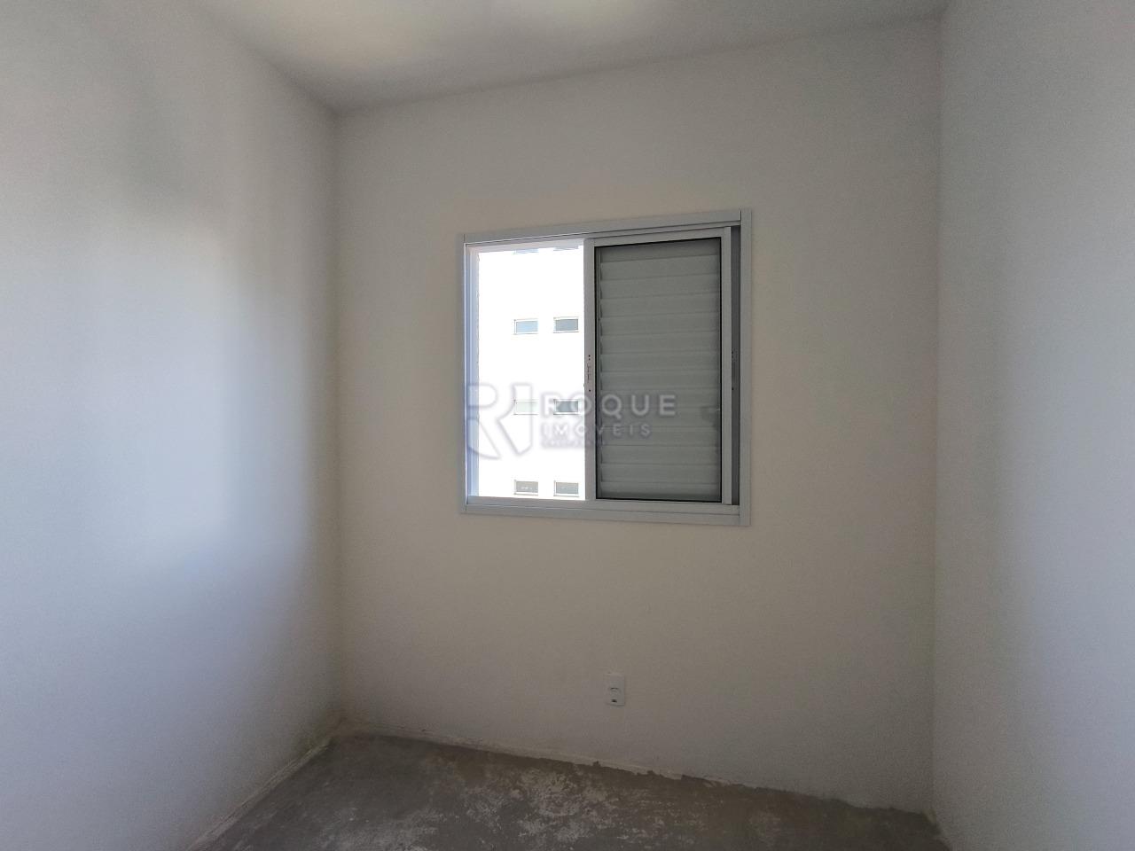 Apartamento à venda no bairro Jardim Santa Adélia: DORMITÓRIO