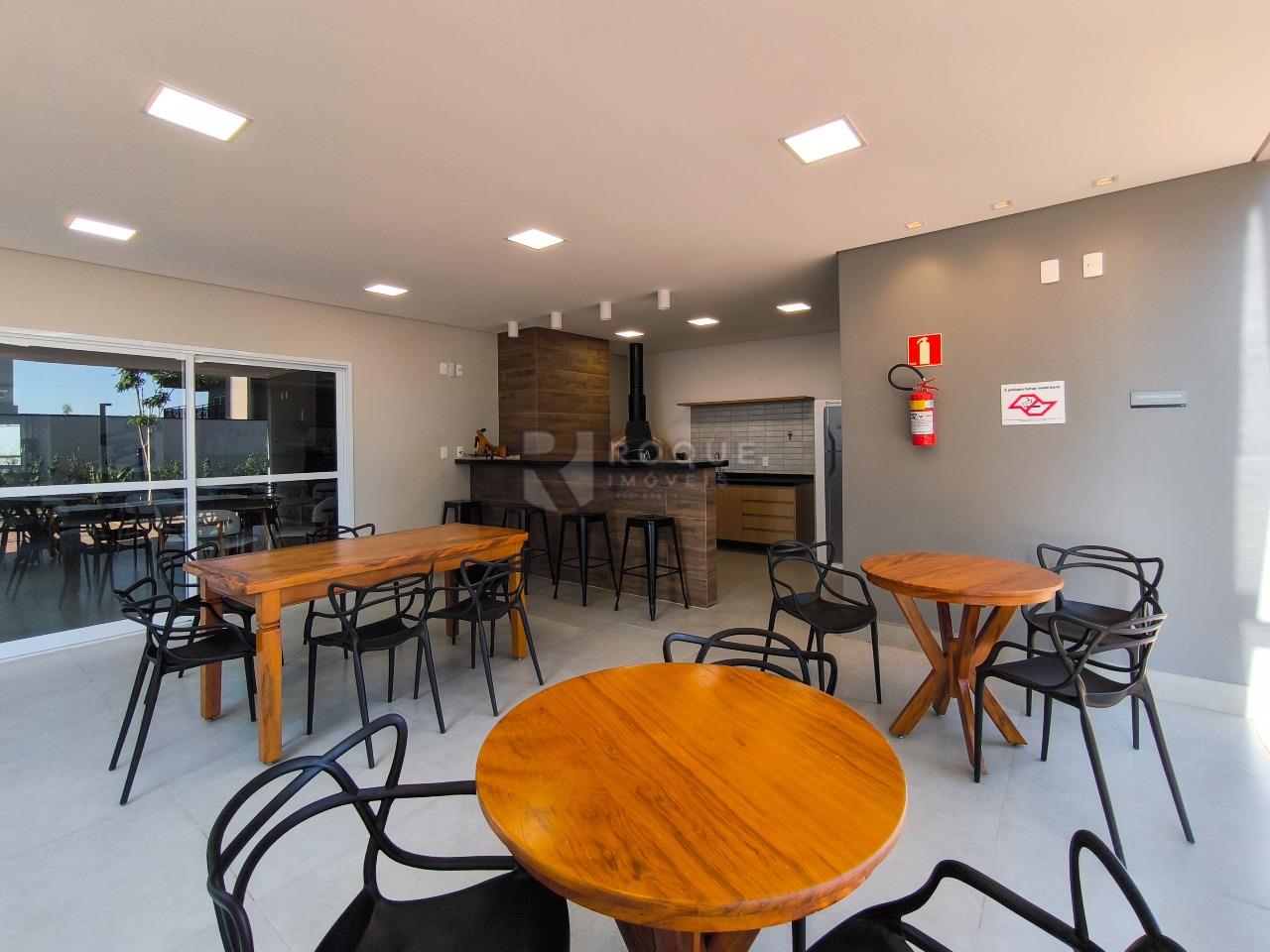 Apartamento à venda no bairro Jardim Santa Adélia: ÁREA GOURMET