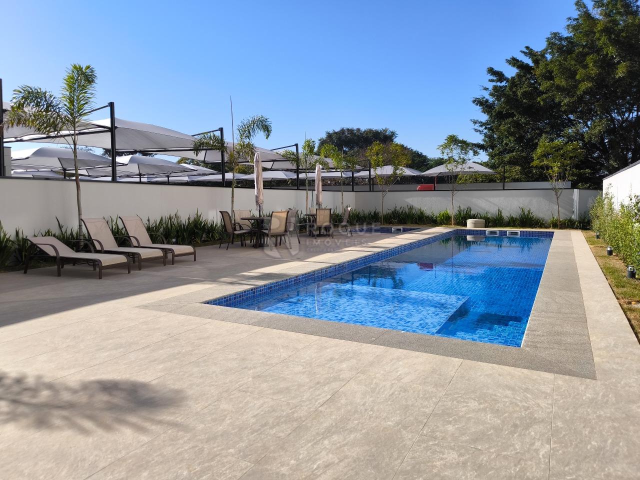 Apartamento à venda no bairro Jardim Santa Adélia: PISCINA