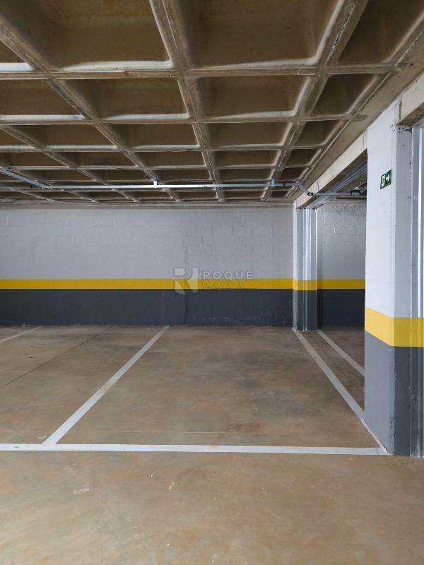 Apartamento à venda no bairro Jardim Santa Adélia: VAGA DE GARAGEM