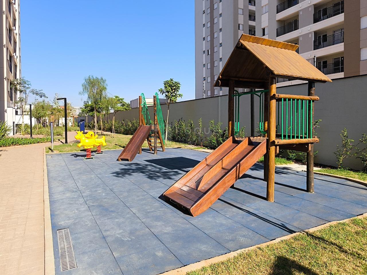 Apartamento à venda no bairro Jardim Santa Adélia: PLAYGROUND