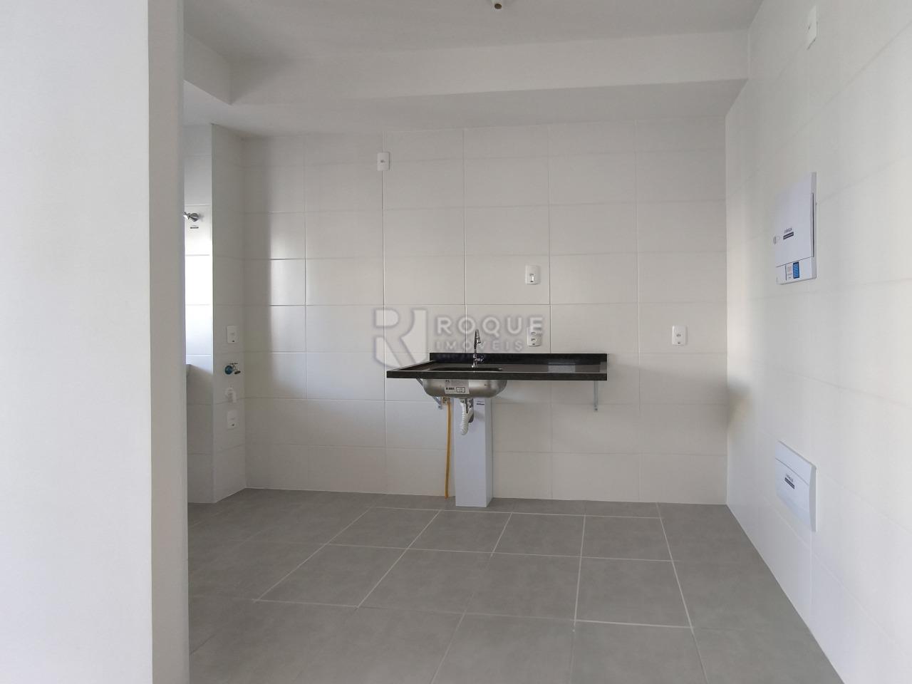 Apartamento à venda no bairro Jardim Santa Adélia: COZINHA