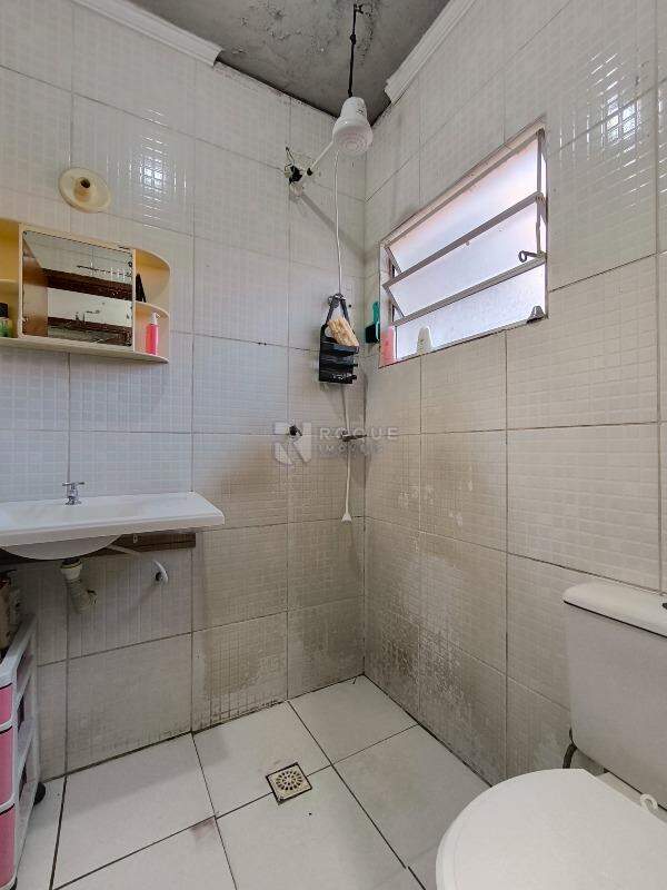 Casa Residencial à venda no bairro Jardim Residencial e Comercial Alto dos Laranjais: BANHEIRO SOCIAL