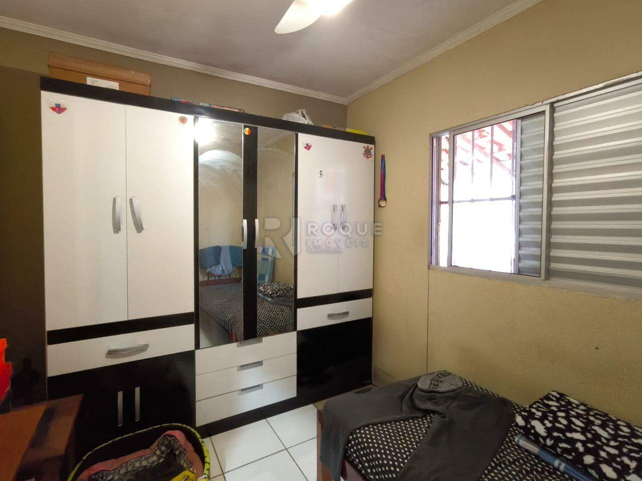 Casa Residencial à venda no bairro Jardim Residencial e Comercial Alto dos Laranjais: DORMITÓRIO 2