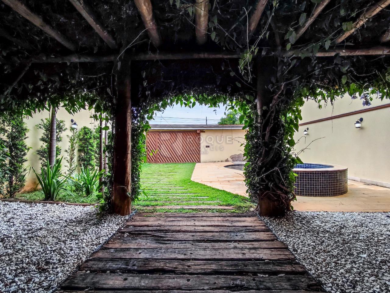 Salão para aluguel no bairro Parque Egisto Ragazzo: VARANDA