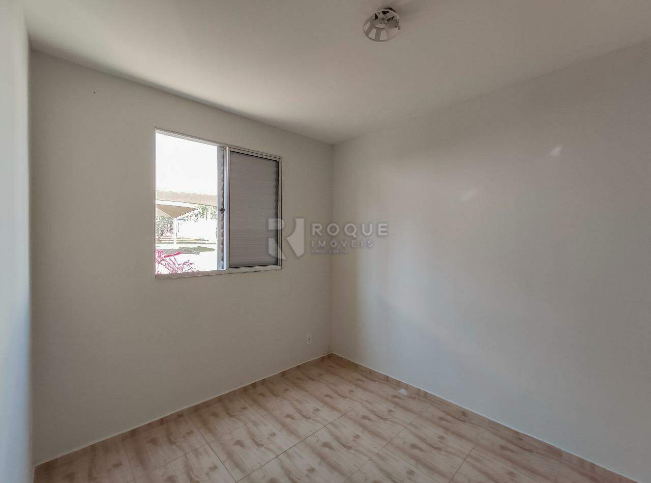 Apartamento à venda no bairro Jardim Colina Verde: Dormitório 2