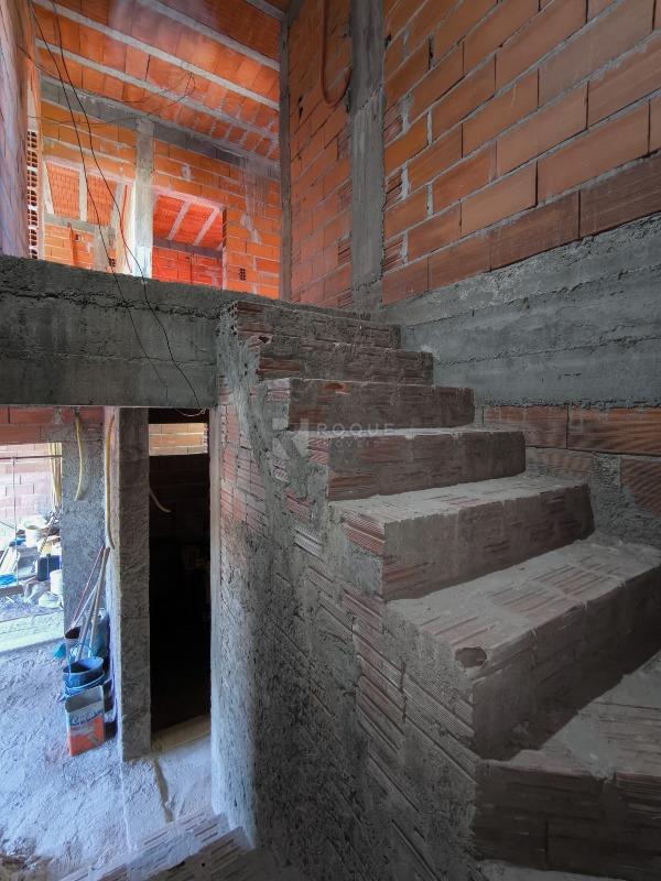 Casa Residencial à venda no bairro Jardim São Manoel: ACESSO PISO SUPERIOR