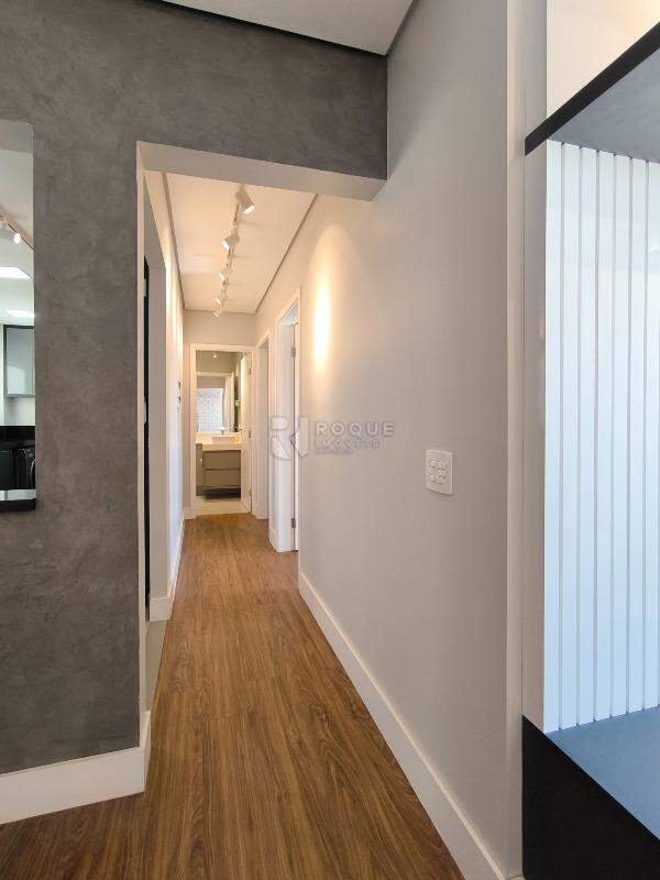 Apartamento à venda no bairro Jardim Ouro Verde: CORREDOR INTERNO