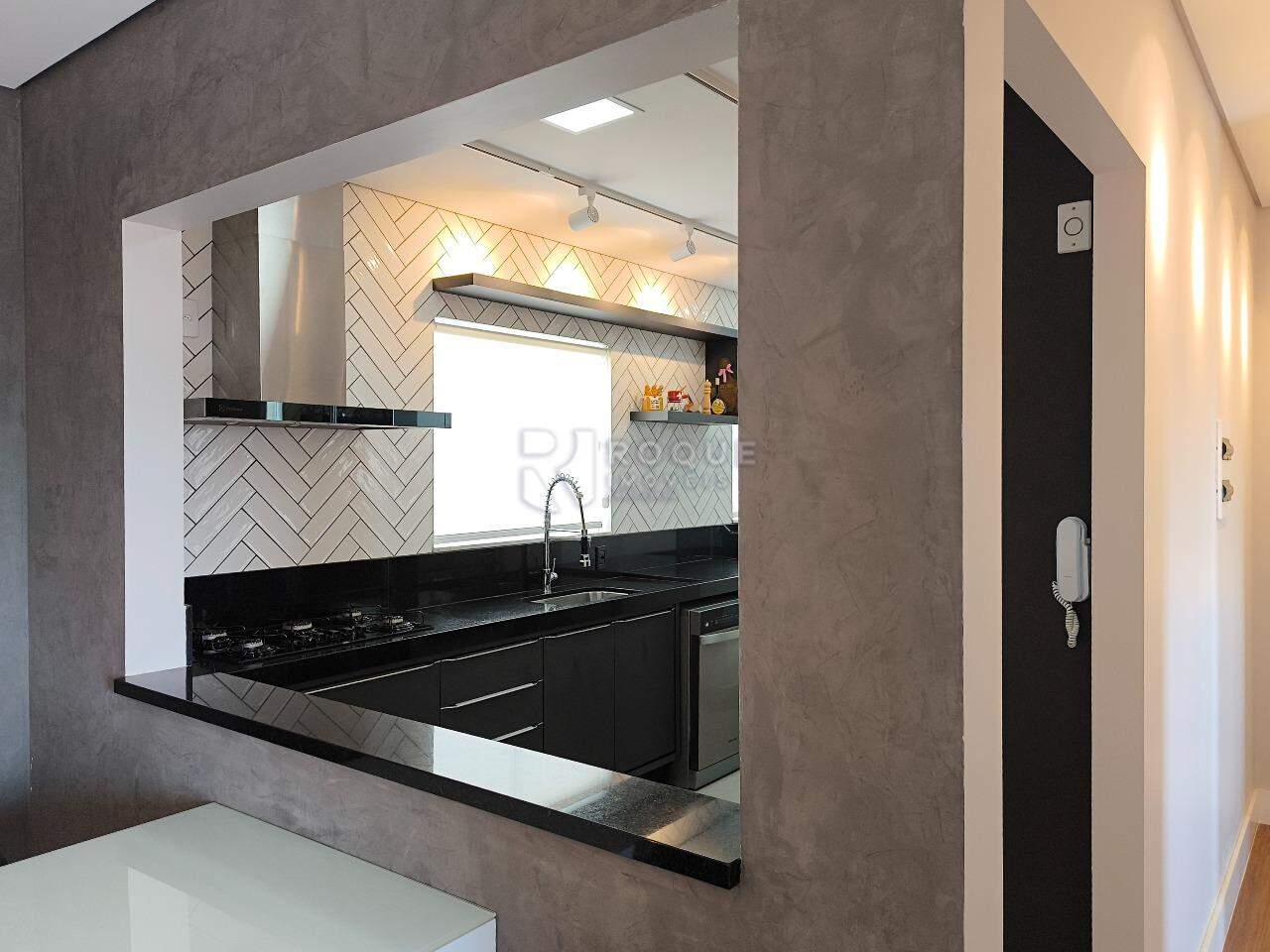 Apartamento à venda no bairro Jardim Ouro Verde: COZINHA