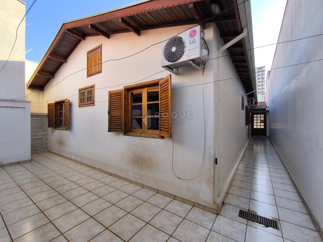 Casa Residencial à venda no bairro Jardim Piratininga: FUNDOS