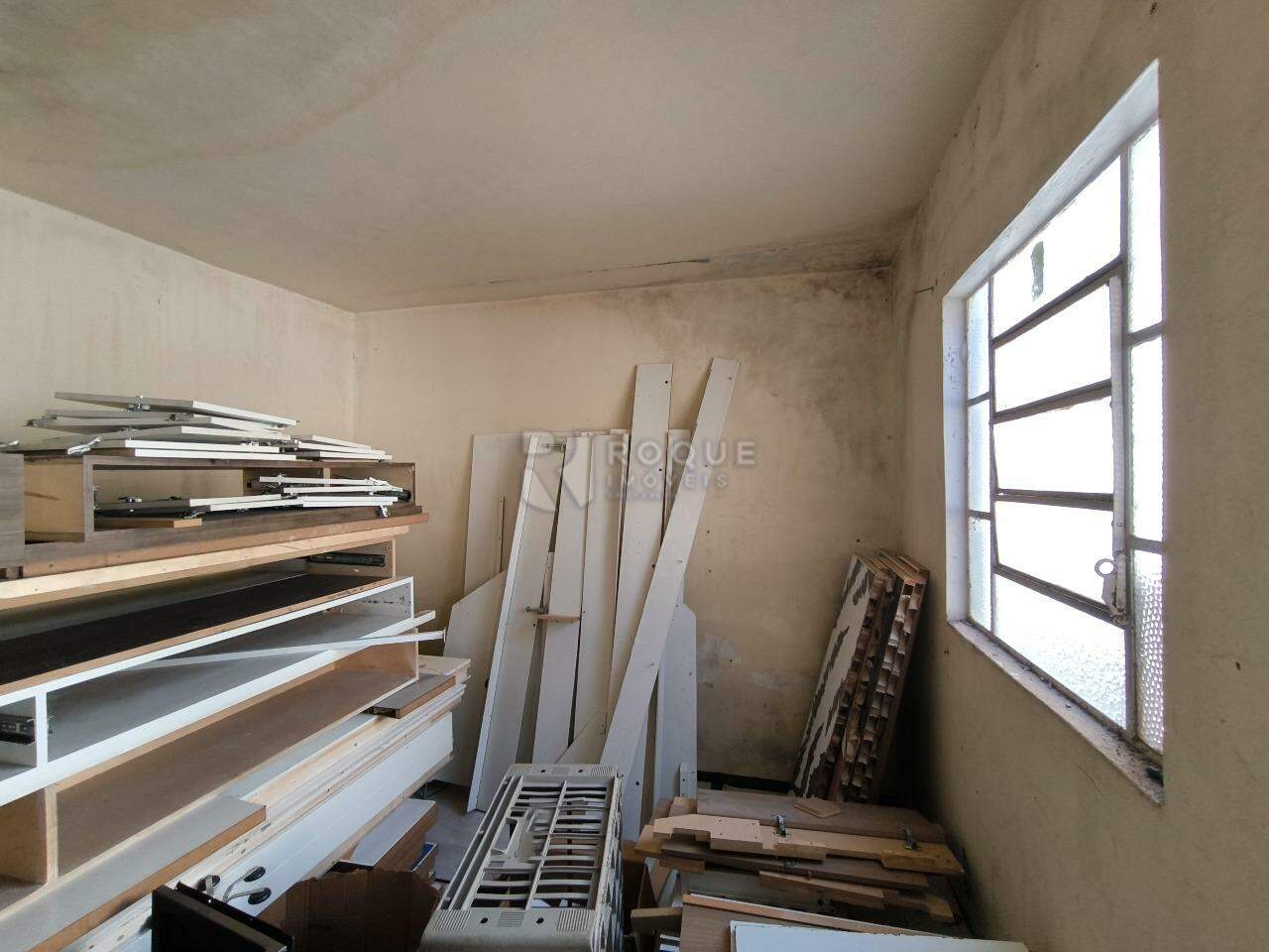 Terreno à venda no bairro Vila Camargo: SALA EDÍCULA