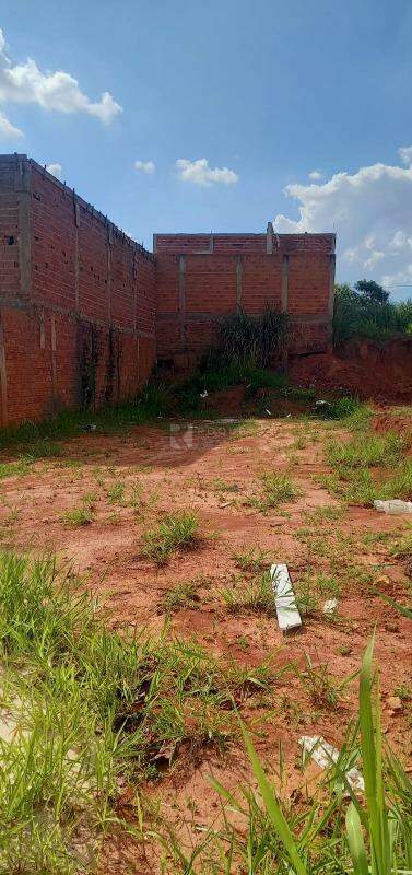 Terreno à venda no bairro Jardim Marajoara: 