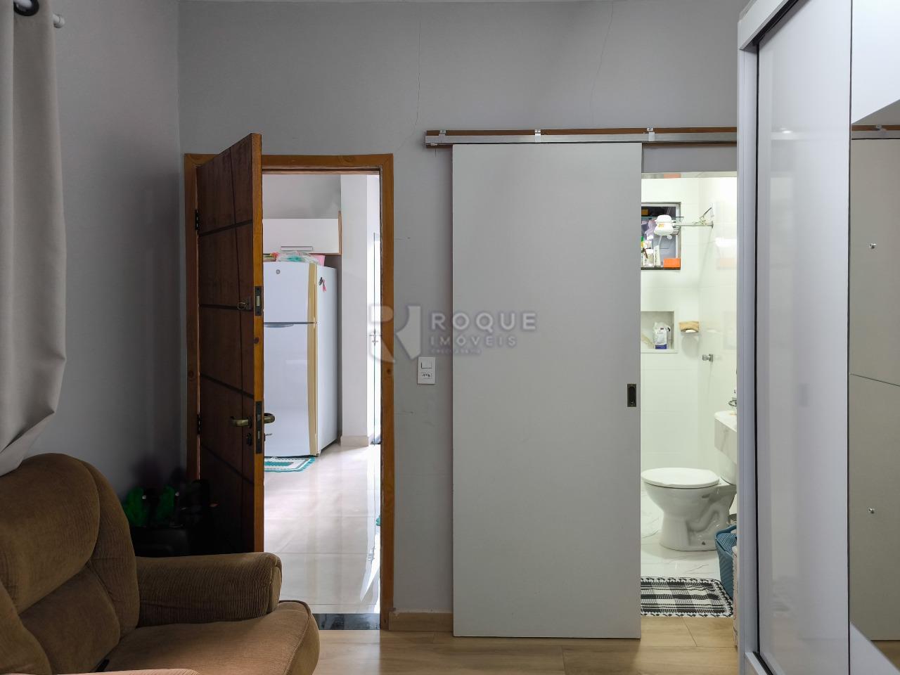 Casa Residencial à venda no bairro Jardim Residencial Roseira: SUÍTE