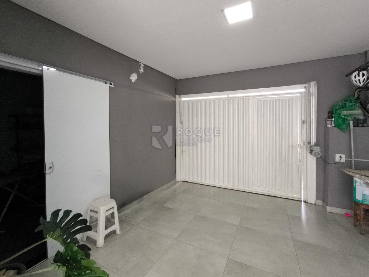 Casa Residencial à venda no bairro Jardim Residencial Roseira: GARAGEM