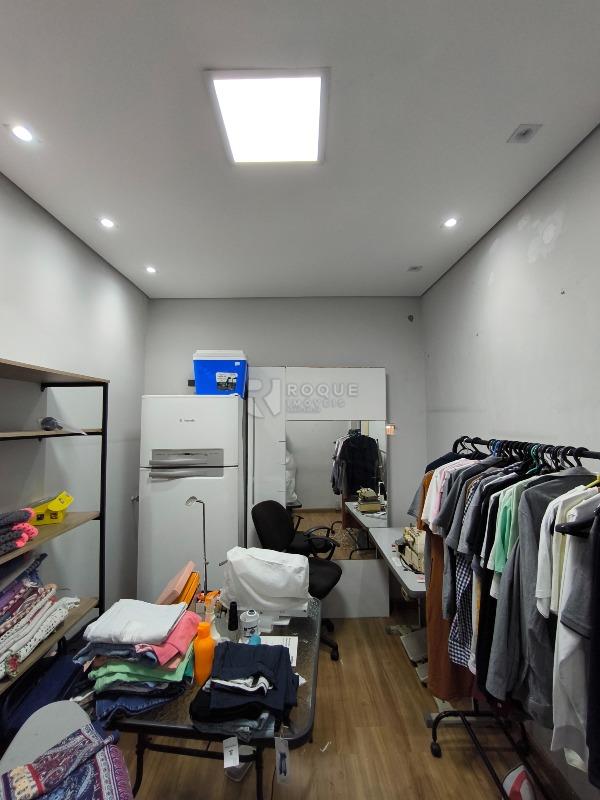 Casa Residencial à venda no bairro Jardim Residencial Roseira: SALA COMERCIAL