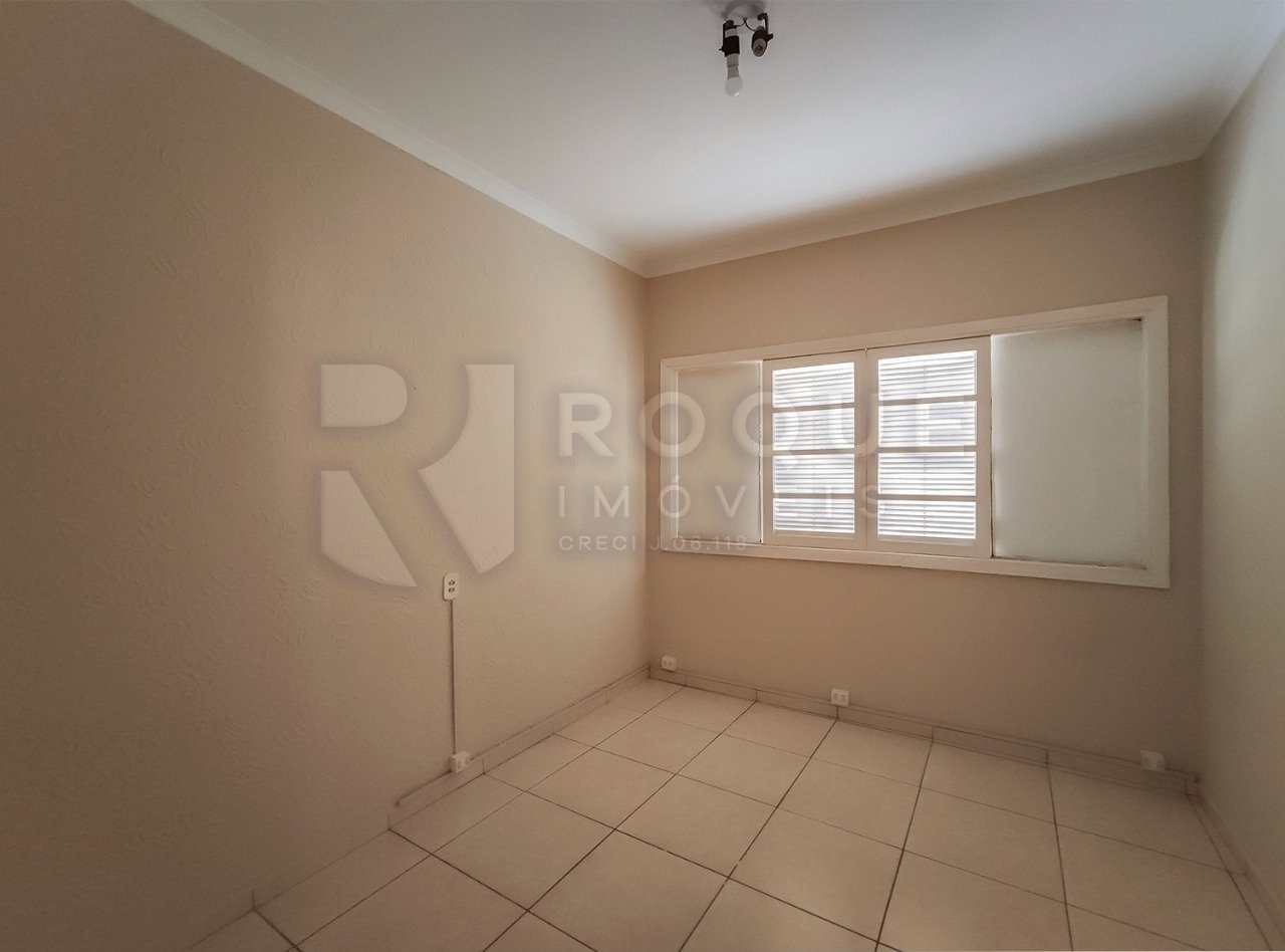 Casa Comercial à venda no bairro Centro: Sala 4